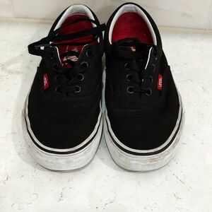 VANS SNEAKERS YOUTH SIZE 4 BLACK RED